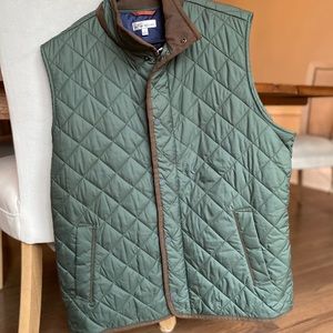 Peter Millar Vest size Large